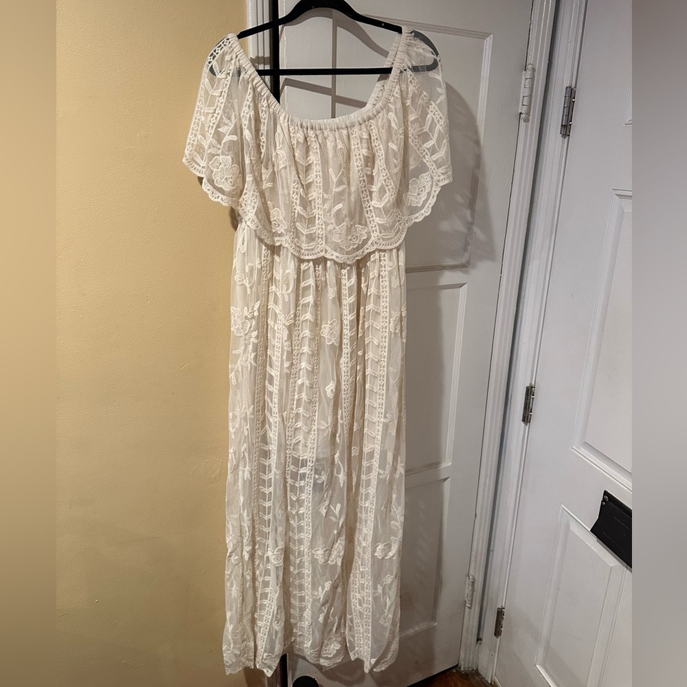 Wishlist Off The Shoulder Lace Maxi dress Size L cream